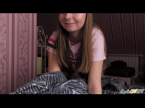 ❤️ Blondie onun BFF-ni dərindən sorur və ağzına boşaldır ☑ Porn video az.hentai-id-tv.ru ️❤